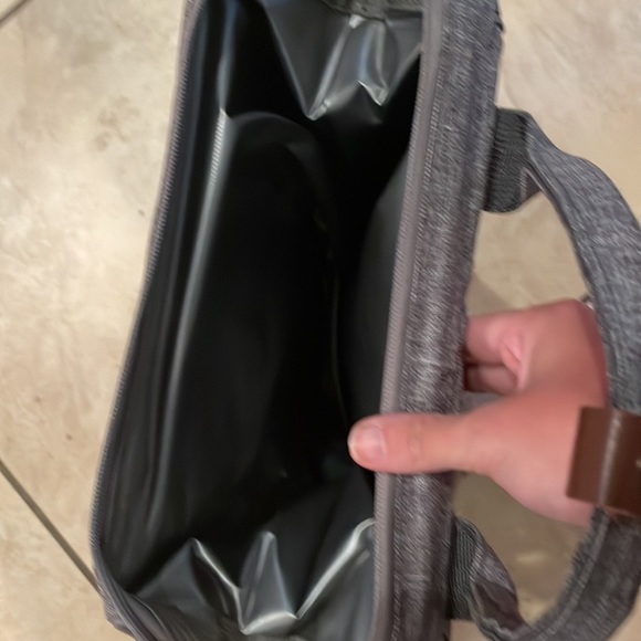 Anyshock insulated backpack cooler - Picture 3 of 4